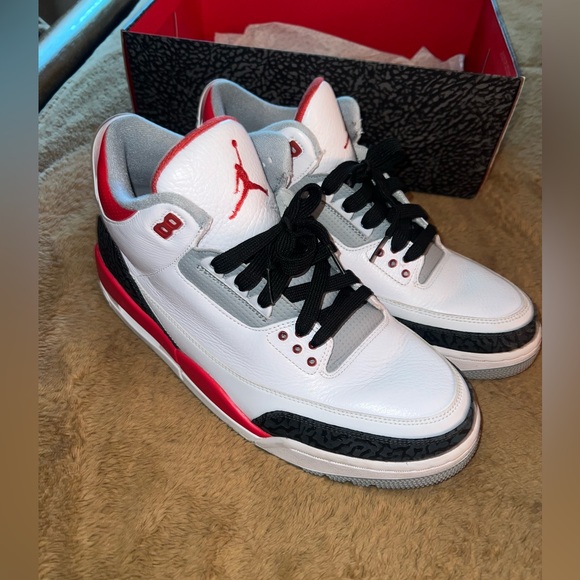 Jordan Retro Fire Red